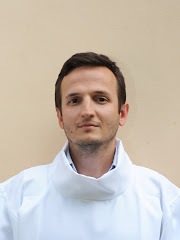 Dr. Máthé László